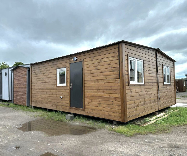 Дерев'яний будинок 7х6м