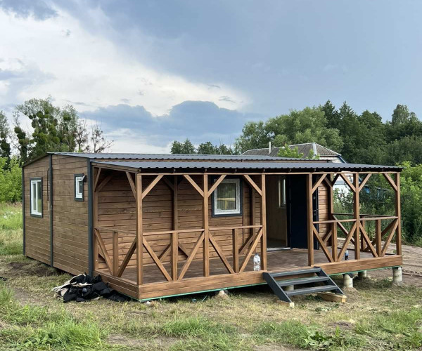 Дерев'яний будинок 7х6м