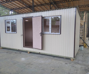 Побутівка (офіс) 6х2,4 м на деревяному каркасі