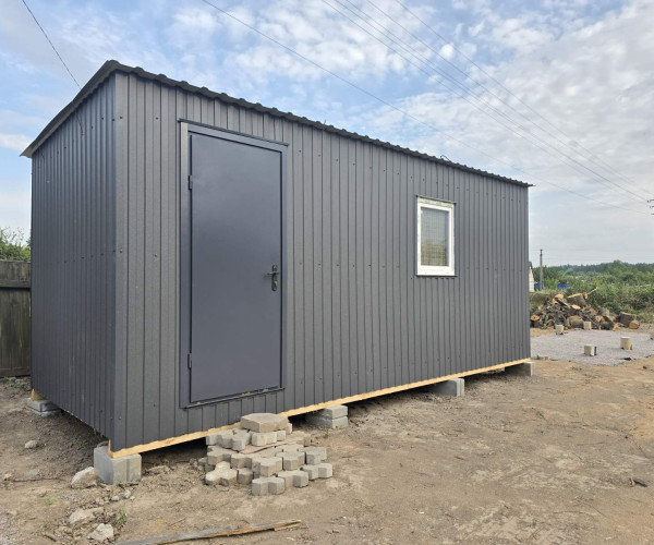 Побутівка (дачна) 6х2,4 м на дерев'яному каркасі